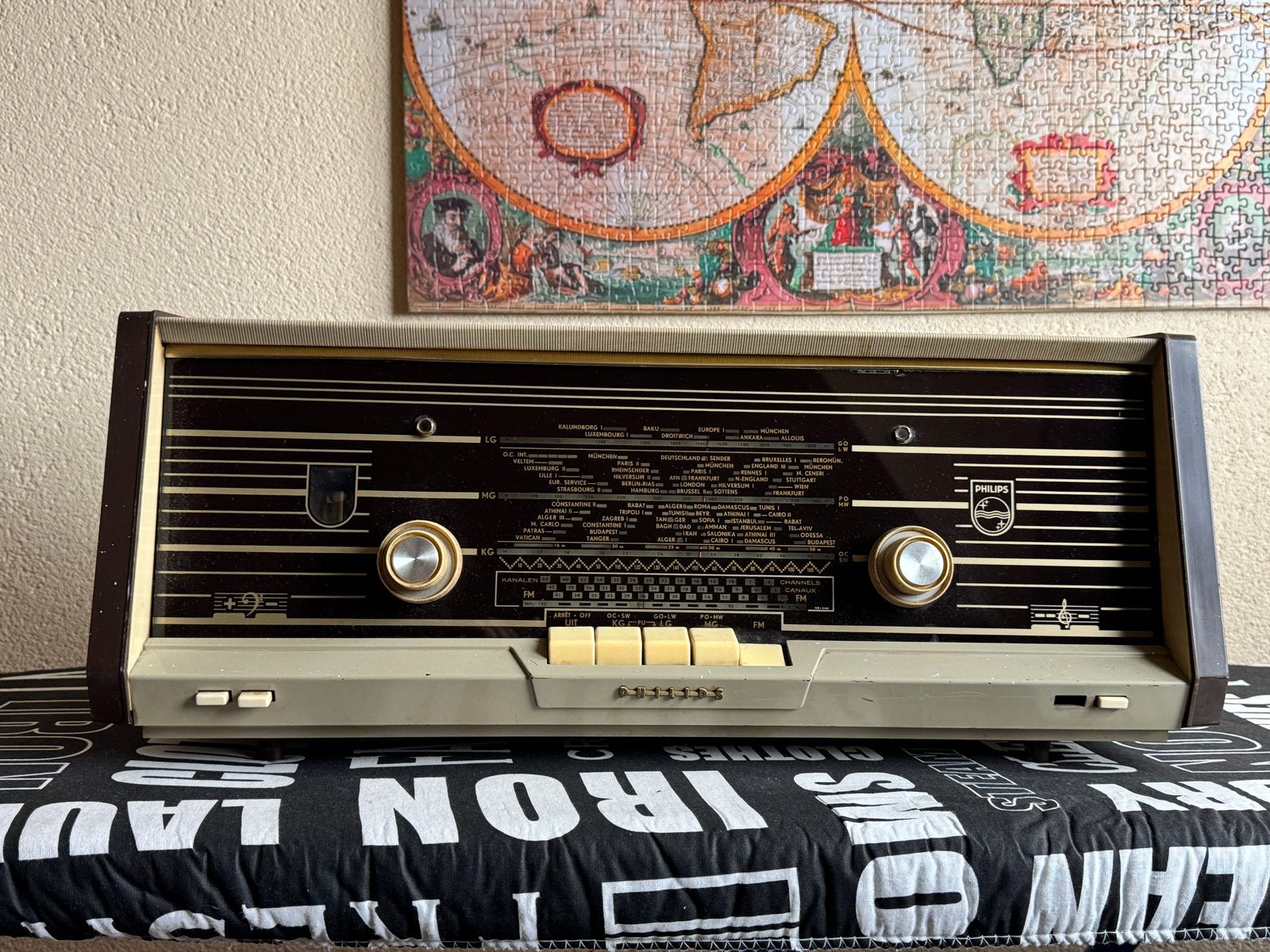 Philips B4X02A FM AM buizenradio stereo, Ophalen of Verzenden, Gebruikt, Radio