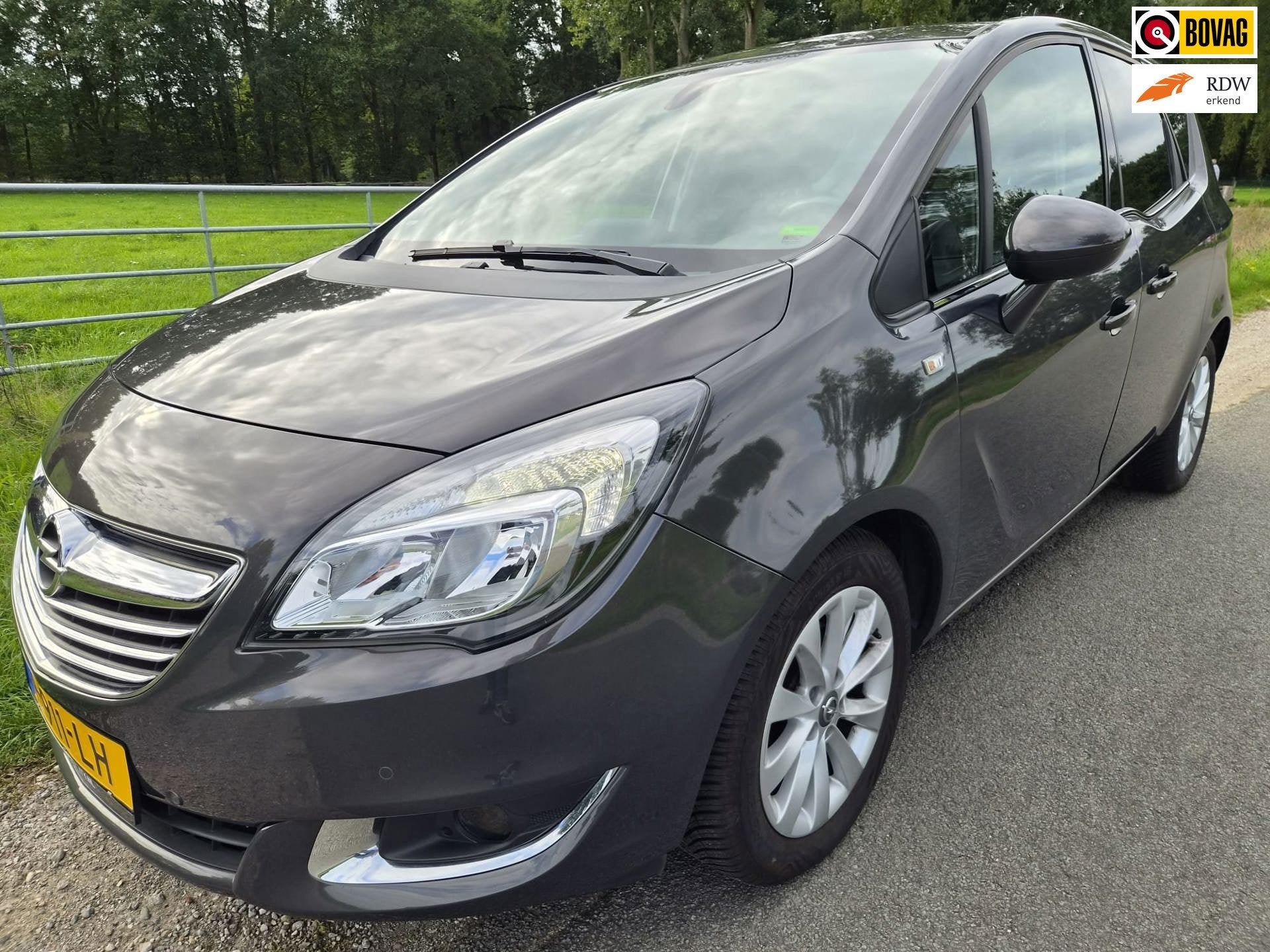Opel Meriva 1.4 Turbo Cosmo prachtige staat, Voorwielaandrijving, Stof, Gebruikt, 4 cilinders