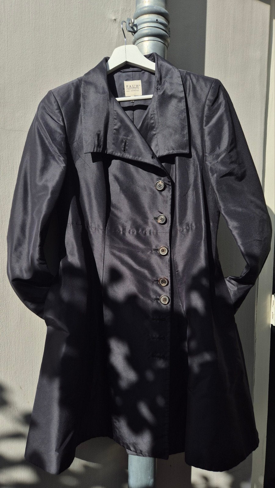Pauw Zwarte Zijden Trenchcoat/Avondjas Maat 36/S, Kleding | Dames, Zwart, Pauw, Ophalen of Verzenden, Zo goed als nieuw