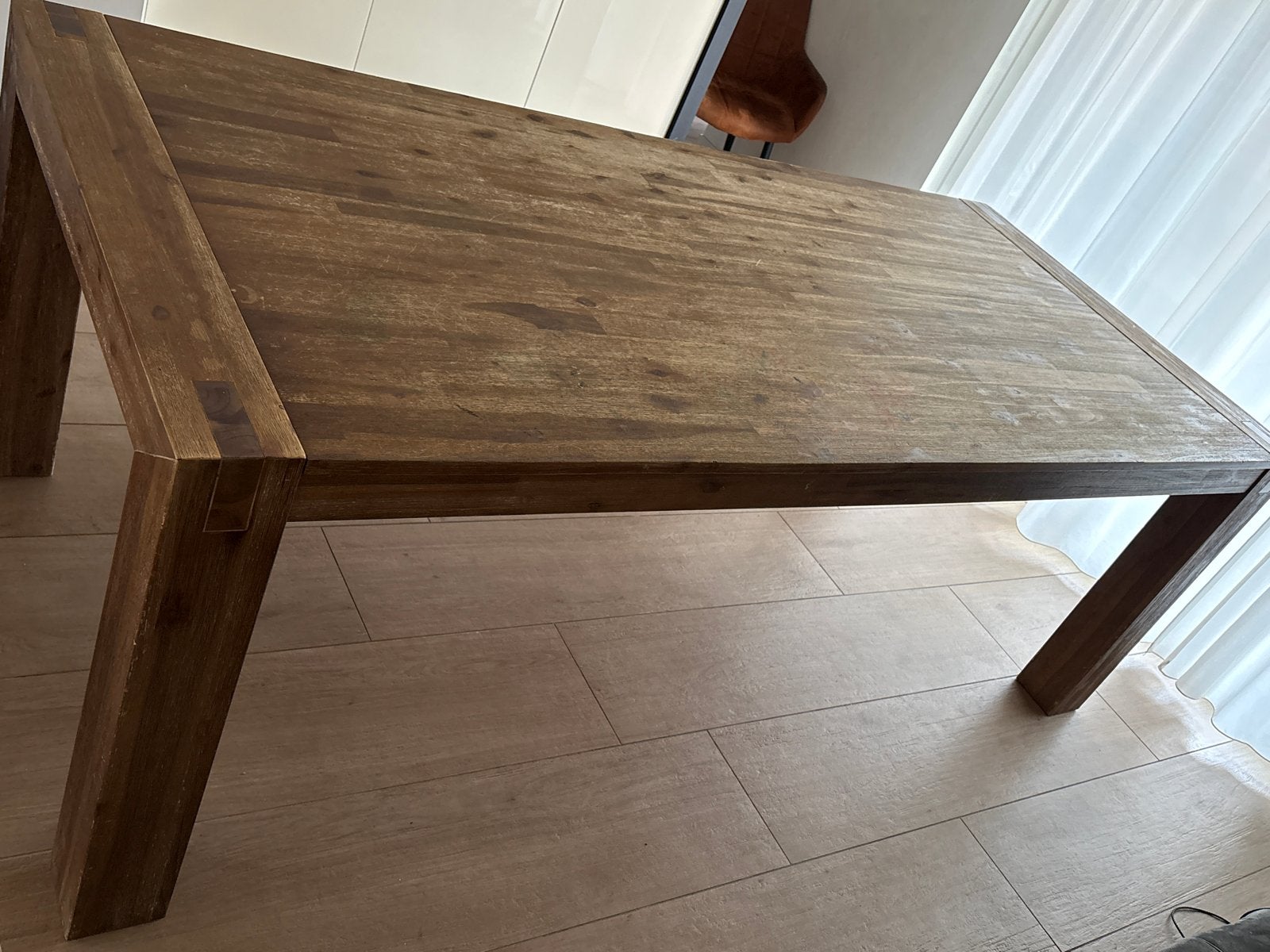 Robuuste houten salzburg eettafel 2.20 bij 1 meter, Huis en Inrichting, Ophalen, Gebruikt, 100 tot 150 cm, 150 tot 200 cm