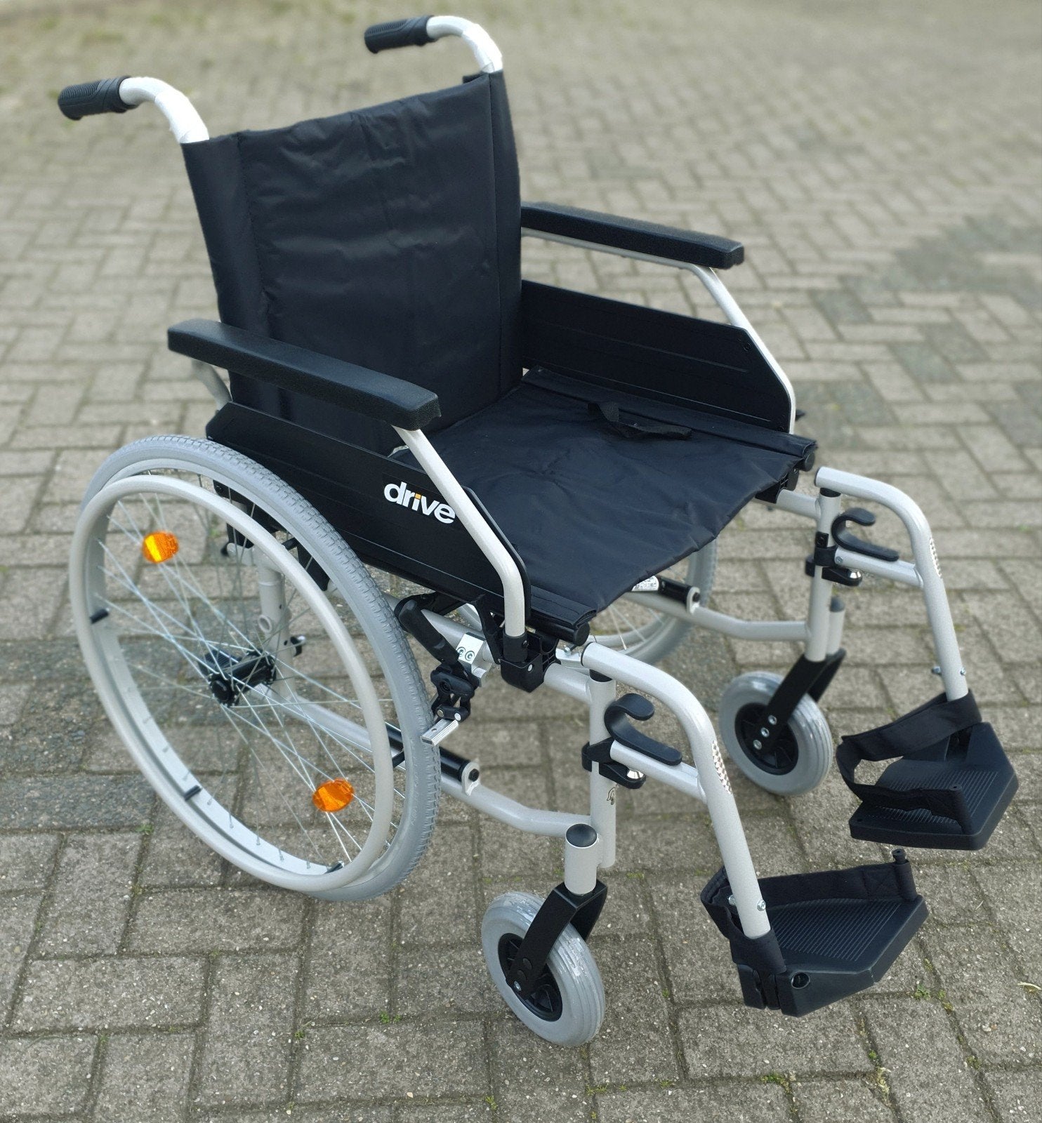 Lichtgewicht rolstoel inklapbaar merk Drive NIEUW, Diversen, Rolstoelen, Drive, Drive, Nieuw, Duwrolstoel