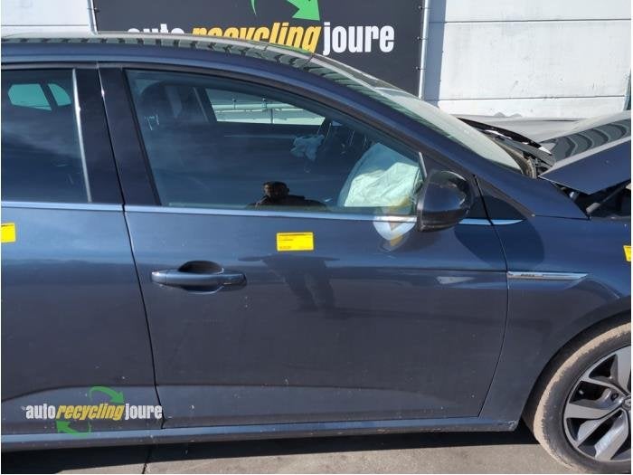 Portier 4Deurs rechts-voor van een Renault Megane (TEKPN), Gebruikt, -, -, -