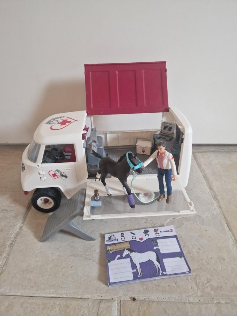 Schleich Dierenarts Busje, Ophalen of Verzenden, Zo goed als nieuw