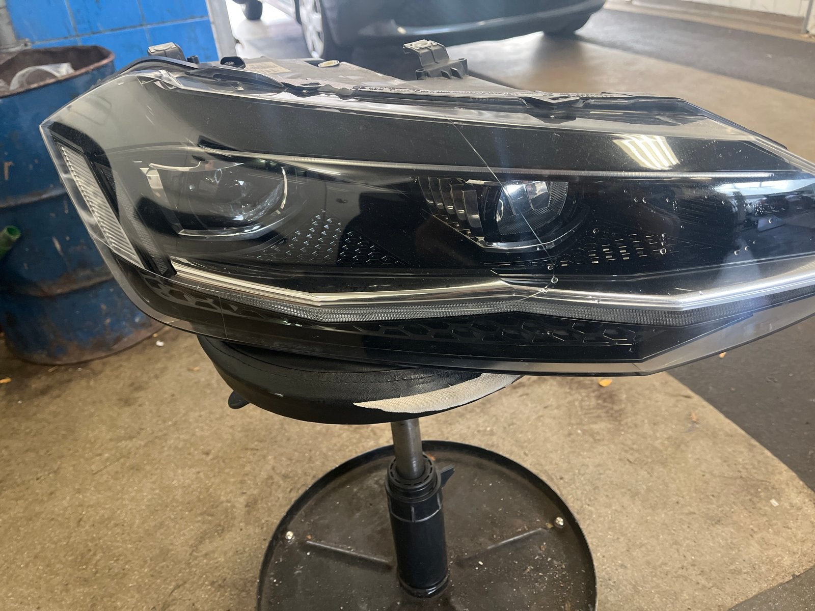VW Golf 7.5 LED koplamp rechts (lichte schade), Ophalen of Verzenden, Gebruikt, Volkswagen