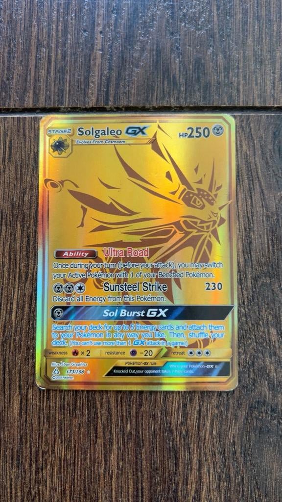 Solgaleo GX gouden kaart zeldzaam (173/156), Ophalen of Verzenden, Gebruikt, Losse kaart, Foil
