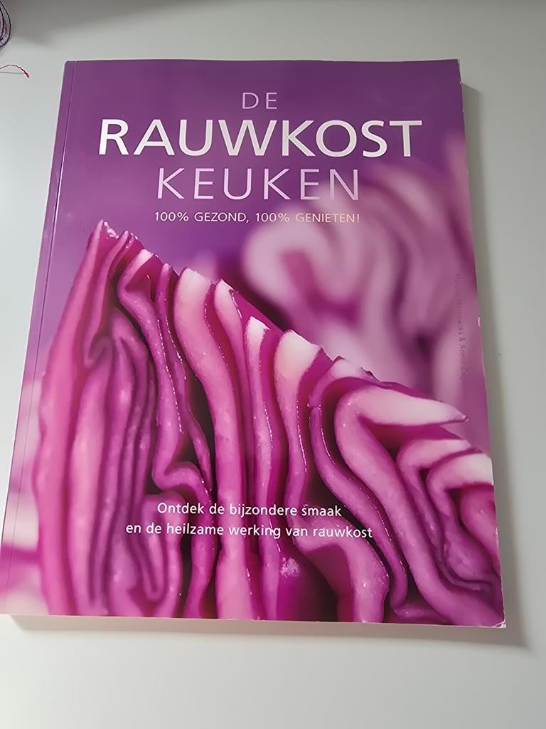 Kookboek de Rauwkost keuken, Boeken, Ophalen of Verzenden, Zo goed als nieuw, Azië en Oosters