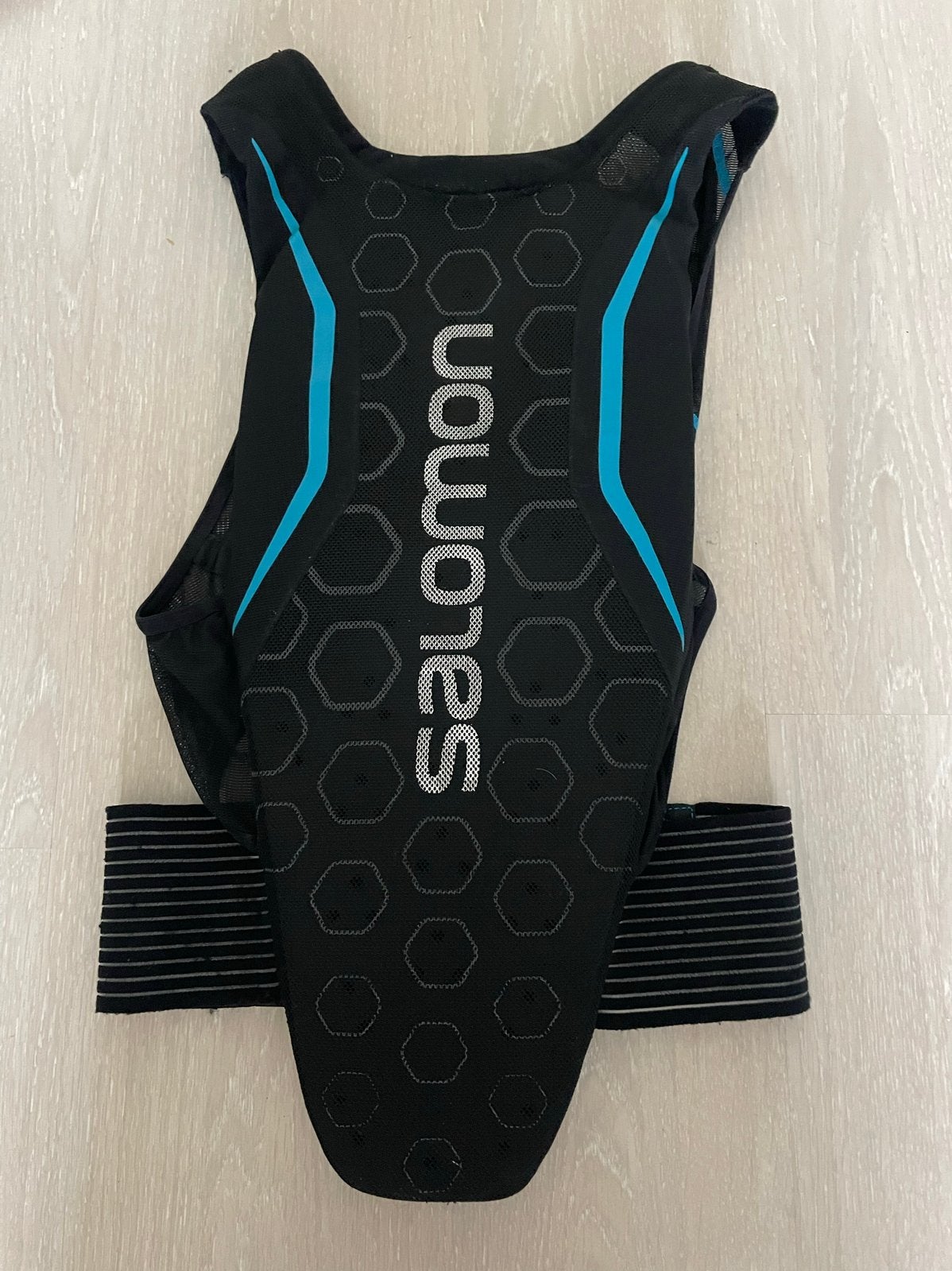 Salomon Flexcell 3 Men rugbeschermer - Maat M, Ophalen of Verzenden, Zo goed als nieuw, Maat 48/50 (M), Overige typen