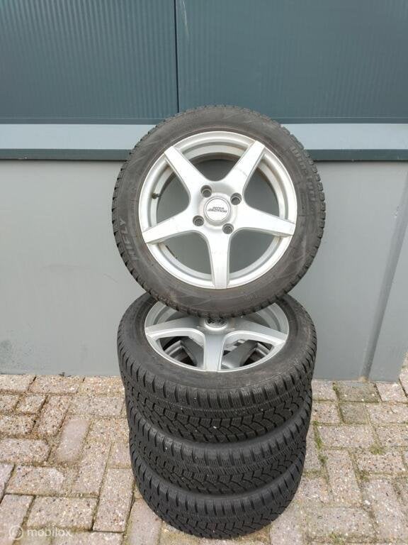 Winterbanden Hifly 185/55R15 86H XL 4 st. - 05125, Gebruikt, Ophalen of Verzenden