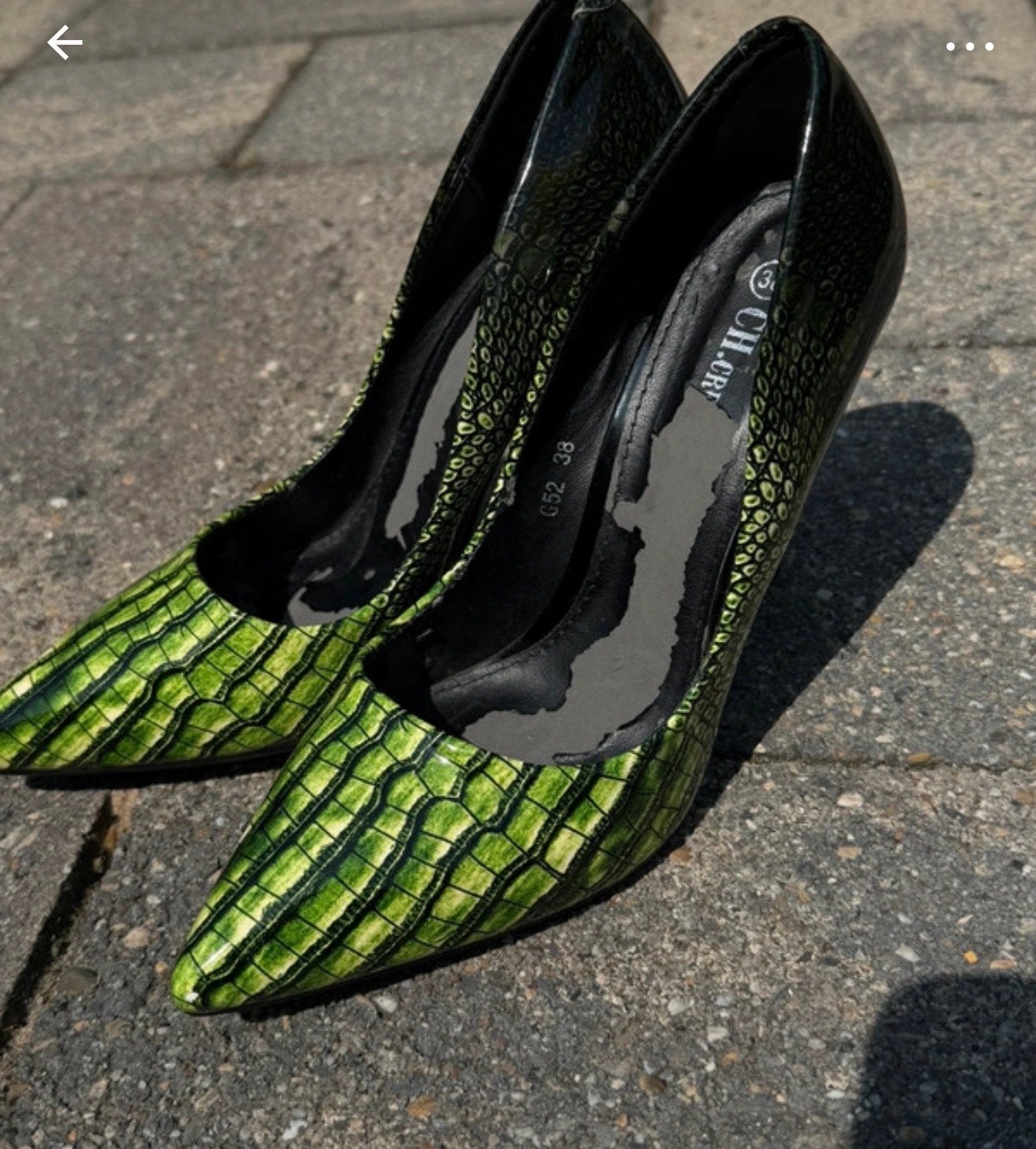 Groene pumps met krokodillenprint - Maat 38, Ophalen of Verzenden, Gedragen, Groen, Pumps