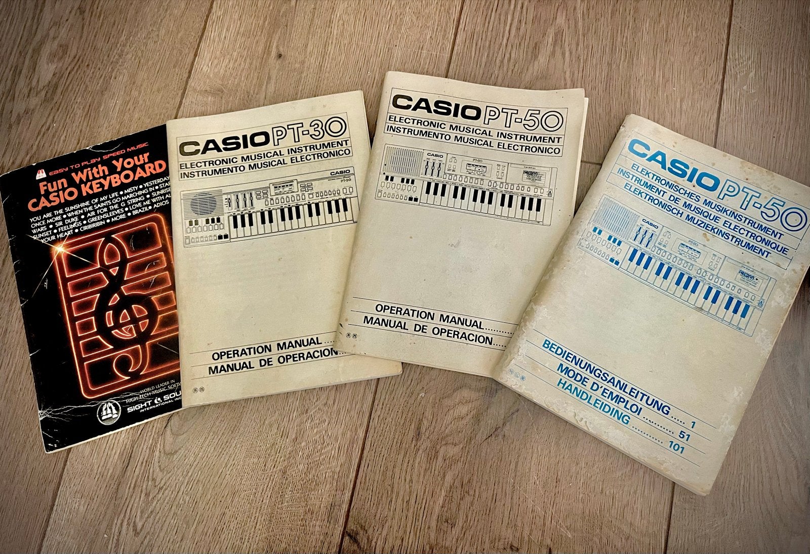 Handleidingen Casio PT-30 en PT-50 Keyboards, Muziek en Instrumenten, Ophalen of Verzenden, Gebruikt, Overige aantallen, Casio