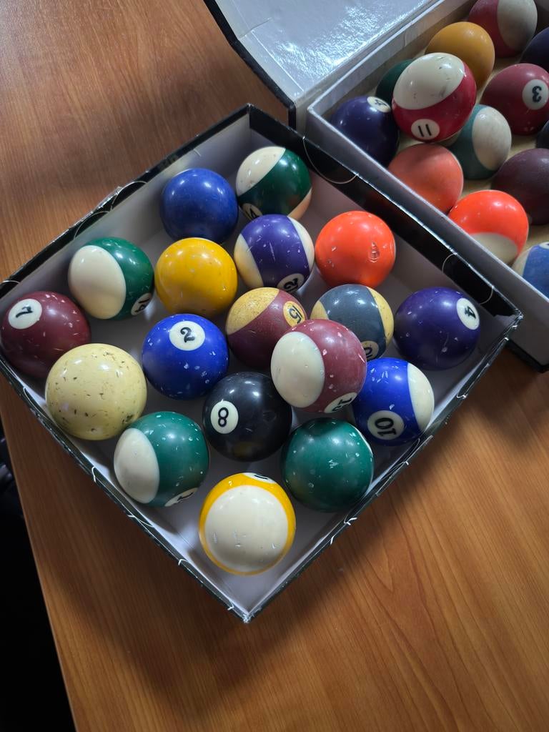 Biljart ballen gebruikt, Sport en Fitness, Biljarten en Poolen, Ophalen, Gebruikt, Keu of Ballen