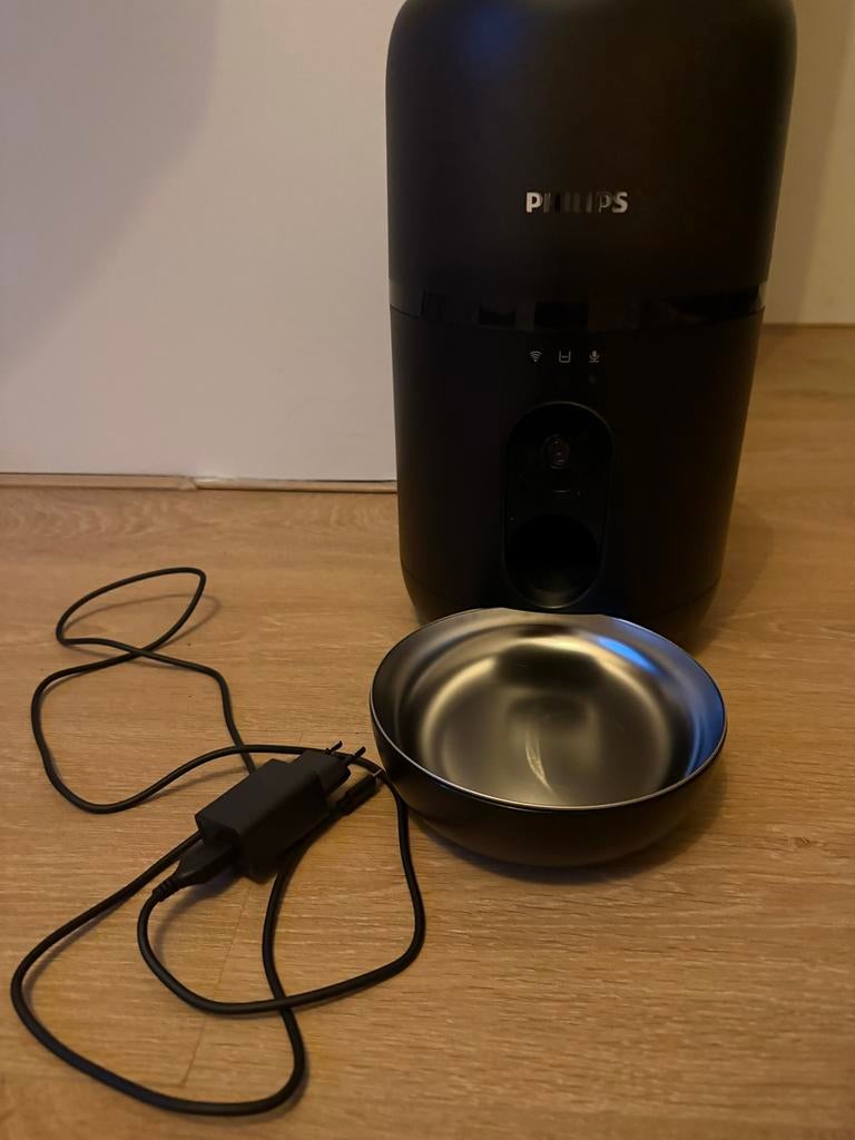 Philips Slimme Voerautomaat met Camera 4,5L, Ophalen, Gebruikt