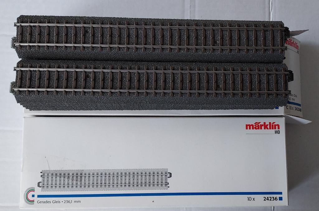 Märklin HO C-spoor rechte rails 24236 nieuw 10 stuks in doos, Wisselstroom, Nieuw, Rails, Ophalen of Verzenden