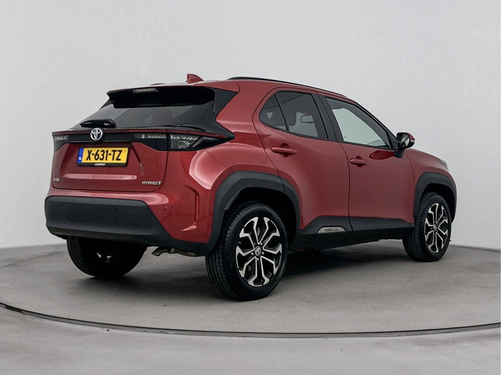 Toyota Yaris Cross 1.5 Hybrid Dynamic | Parkeercamera | Navi, 12 maanden, Stof, Gebruikt, 116 pk