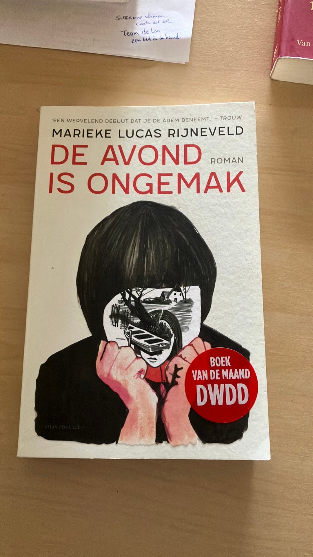 Marieke Lucas Rijneveld De Avond is ongemak, Ophalen, Zo goed als nieuw