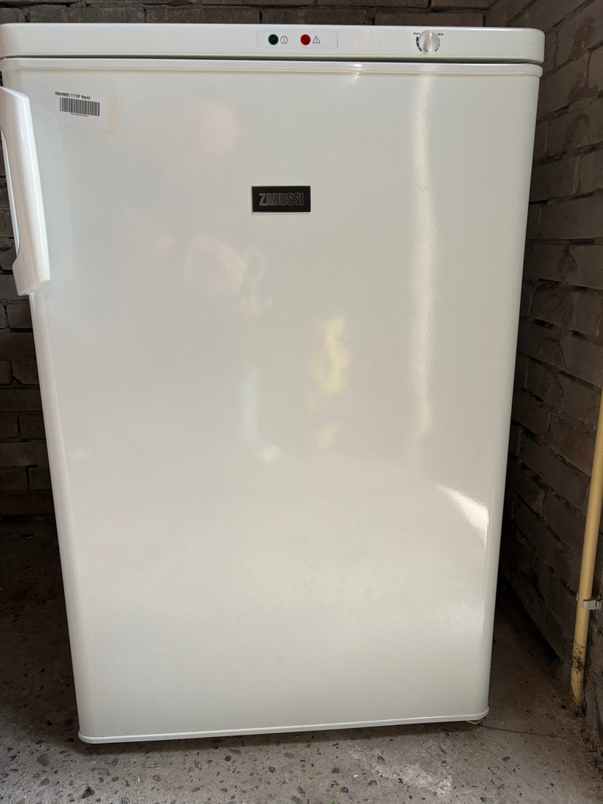Zanussi vriezer tafelmodel, Ophalen, Zo goed als nieuw, Minder dan 60 cm, 85 tot 120 cm