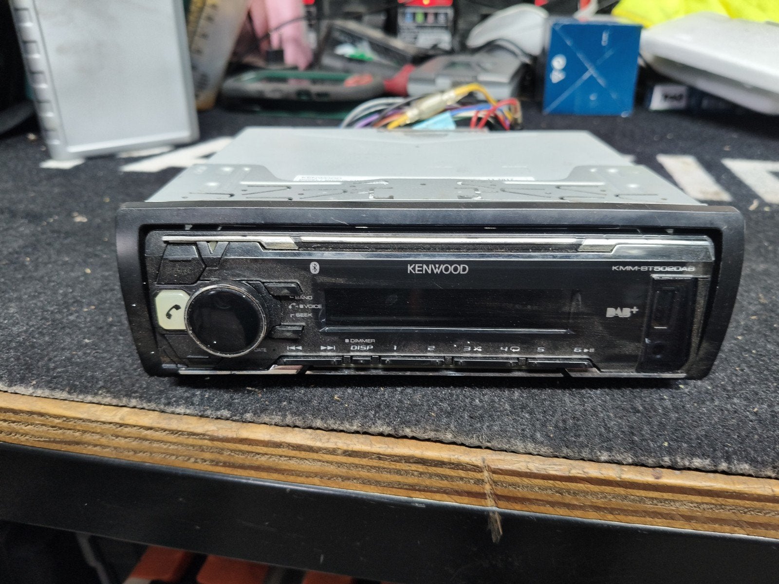 Kenwood KMM-BT502DAB Autoradio met DAB+ en Bluetooth, Ophalen
