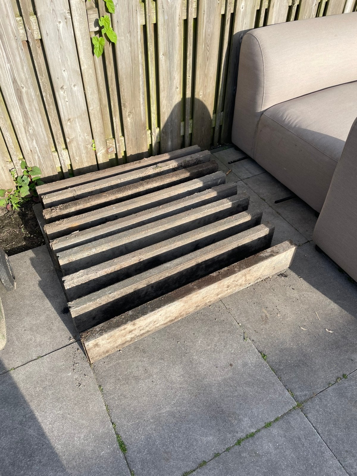 Opsluitbanden gratis!, Tuin en Terras, Ophalen of Verzenden, Zo goed als nieuw, Overige materialen