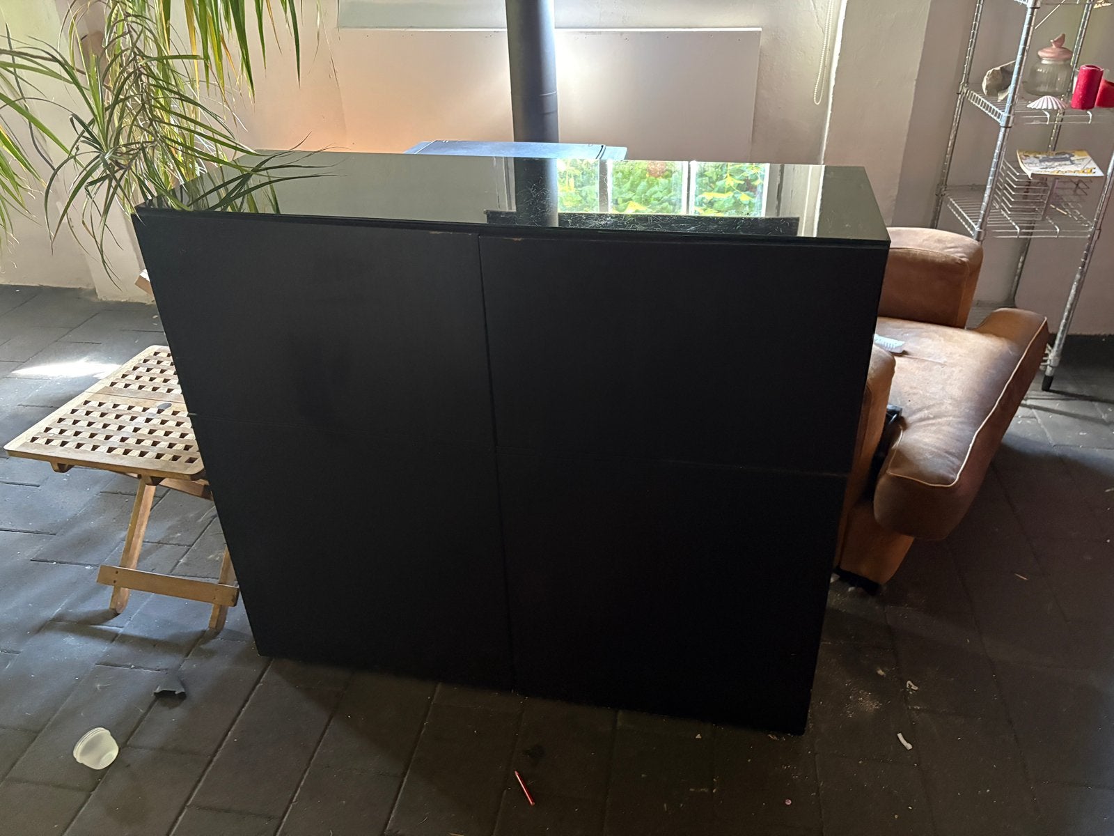 Ikea kast met glasplaat bovenop, Antiek en Kunst, Ophalen