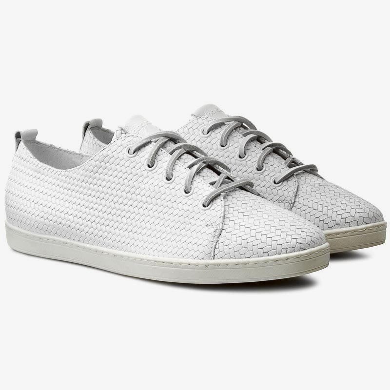 Gino Rossi nieuwe hoge kwaliteit  lederen wandel schoenen 40, Wit, Nieuw, Wandelschoenen, Ophalen of Verzenden