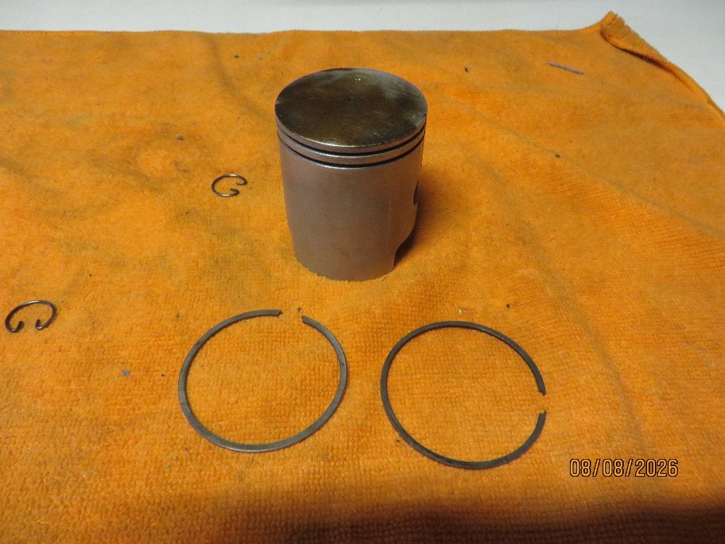 Zundapp  oud model KS 125 -zuiger., Ophalen of Verzenden, Gebruikt, Cilinder