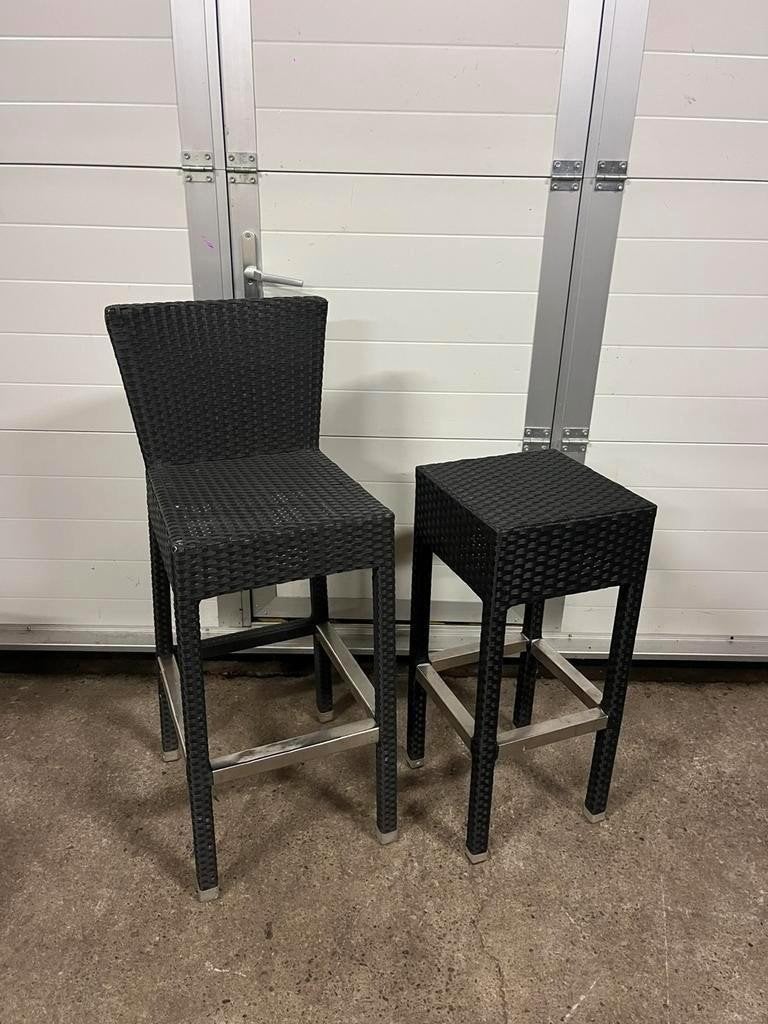 9 stuks Wicker Outdoor horeca terras barkrukken, Ophalen, 60 tot 90 cm, Metaal, Gebruikt