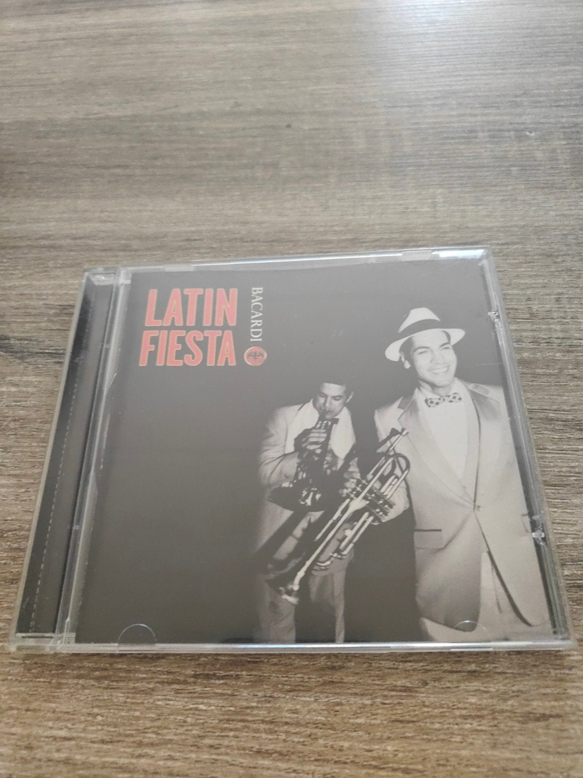 Latin Fiesta CD - Bacardi Martini, Cd's en Dvd's, Cd's | Verzamelalbums, Ophalen of Verzenden, Zo goed als nieuw, Latin en Salsa