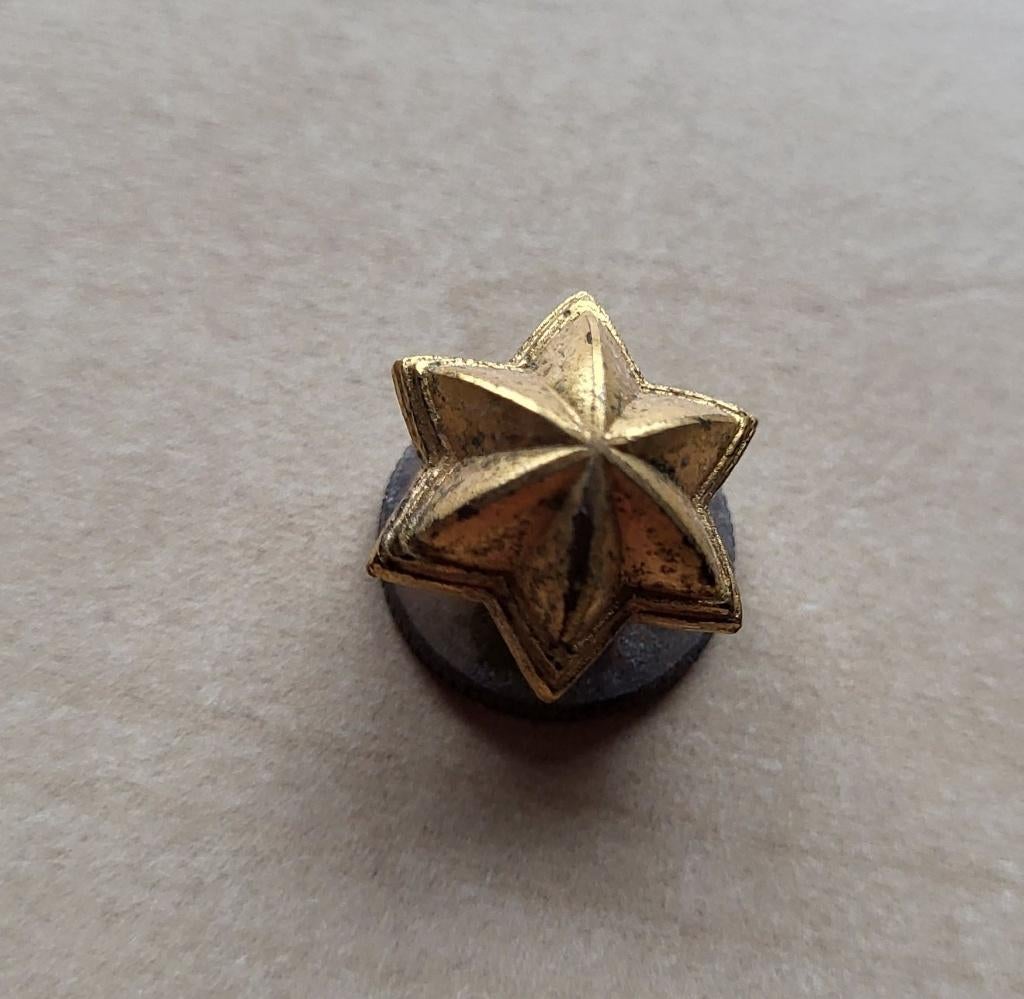 Ster Schroefje, Niet vindbaar, Niet vindbaar, Nederland, Embleem of Badge
