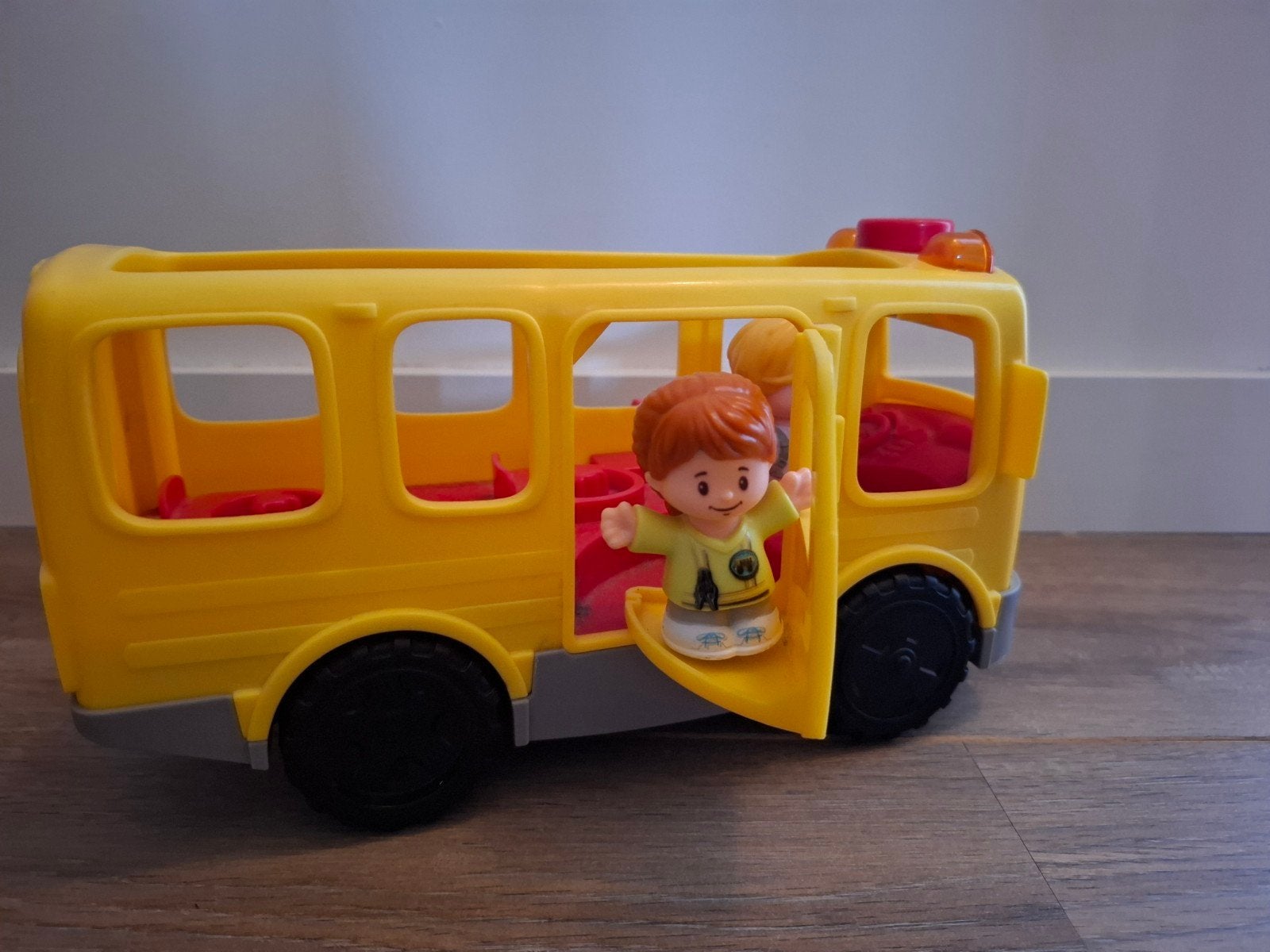 Fisher-Price Little People Schoolbus met figuren, Ophalen of Verzenden, Zo goed als nieuw
