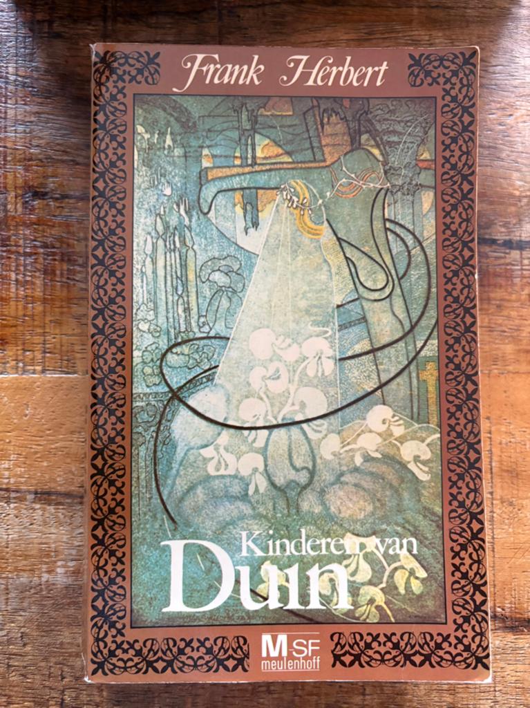 Kinderen van Duin – Frank Herbert (1976), Ophalen of Verzenden, Gelezen
