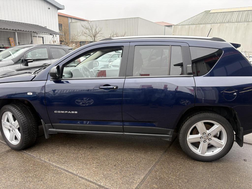 Jeep Compass 2.4 Limited 4WD Automaat, airco, stoelverwarmin, Auto's, Jeep, Automaat, 450 kg, Gebruikt, Euro 6