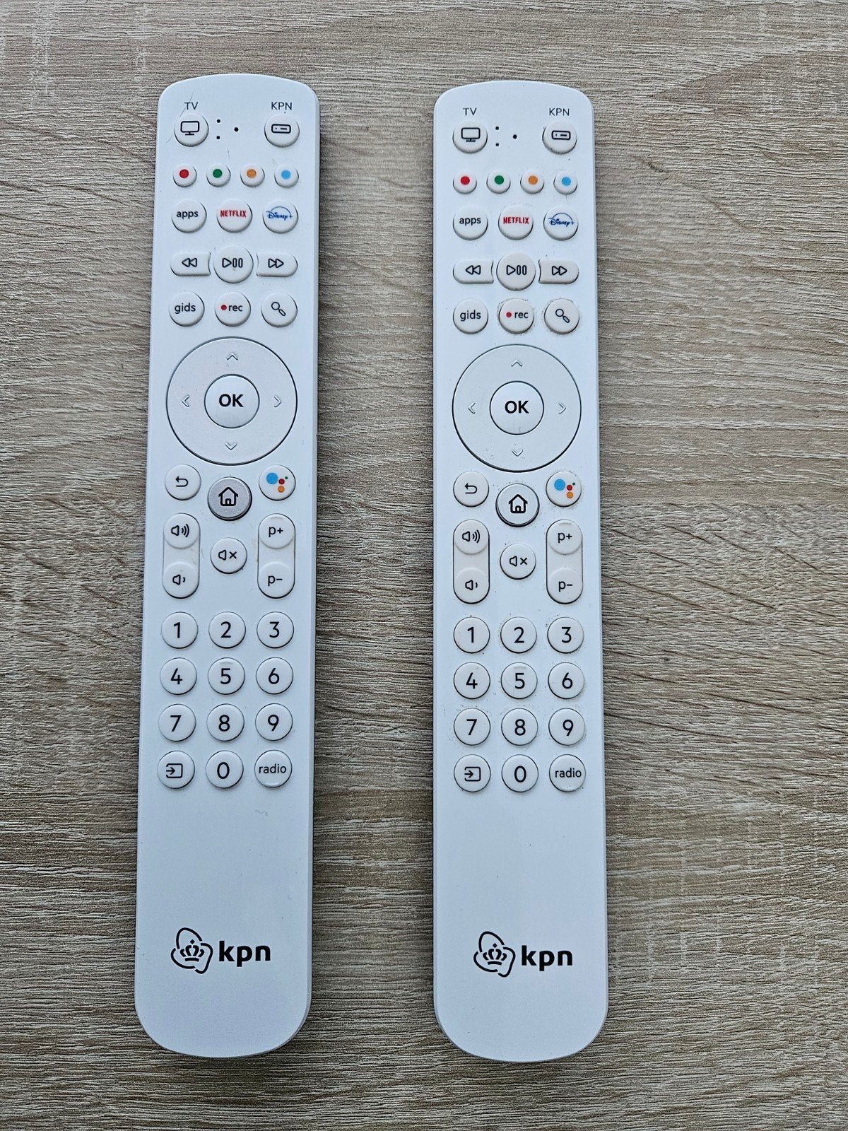 KPN afstandsbediening (2 stuks) zo goed als nieuw, Ophalen of Verzenden, Zo goed als nieuw, Tv