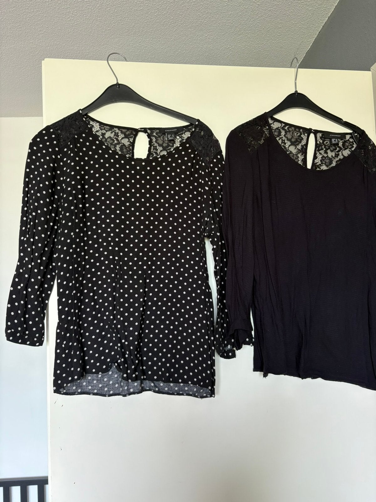2 dames sgirts/bliuses, Kleding | Dames, Blouses en Tunieken, Ophalen of Verzenden, Zo goed als nieuw, Maat 38/40 (M)