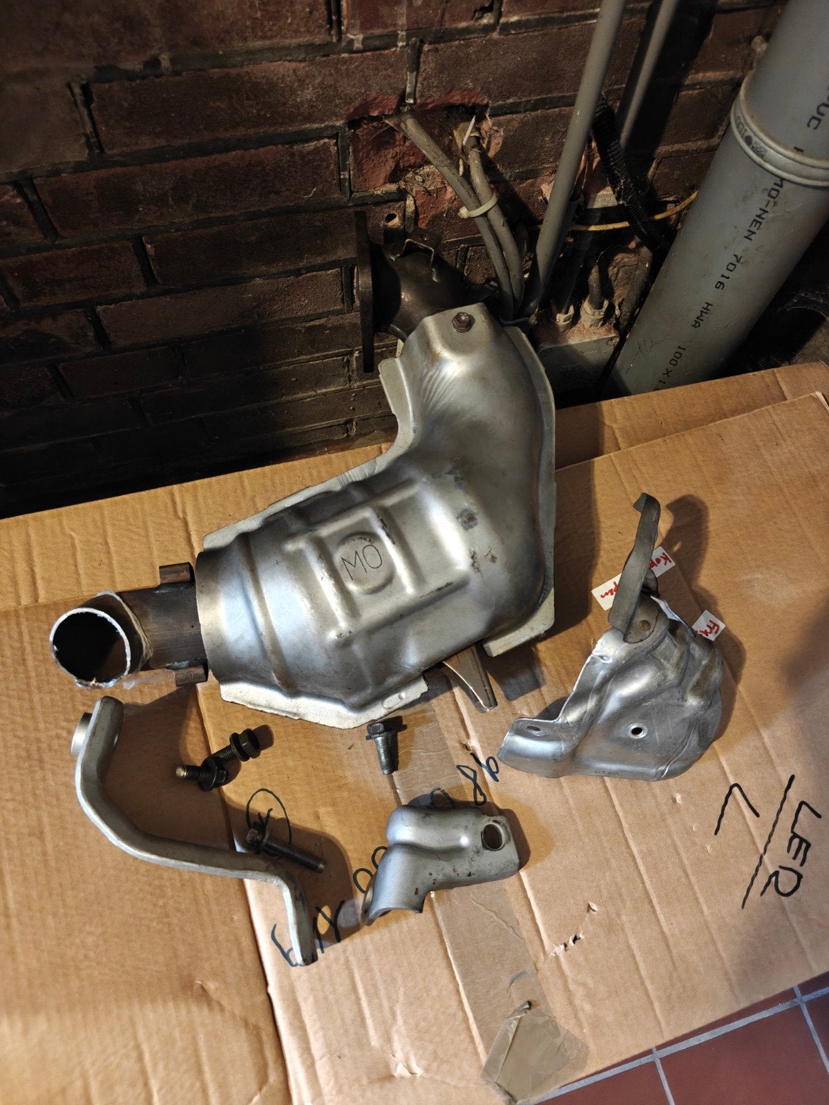 Originele Downpipe / Katalysator Renault Clio 4 RS, Ophalen, Gebruikt, Renault