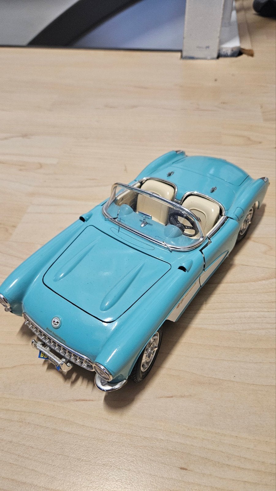 Bburago Chevrolet Corvette 1957 Lichtblauw Schaalmodel, Ophalen of Verzenden, Gebruikt, Auto, Bburago