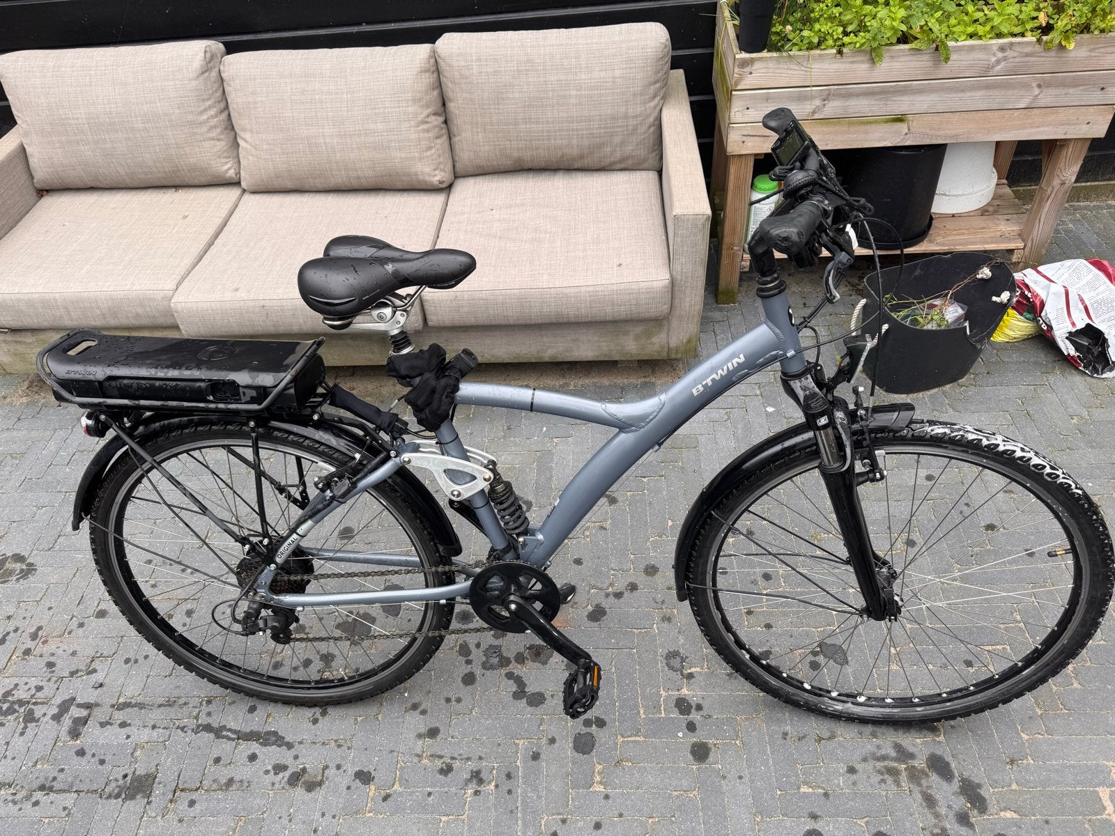 E-bike B'Twin met defecte aansturing - lage kilometerstand, Fietsen en Brommers, Elektrische fietsen, Gebruikt, Overige merken