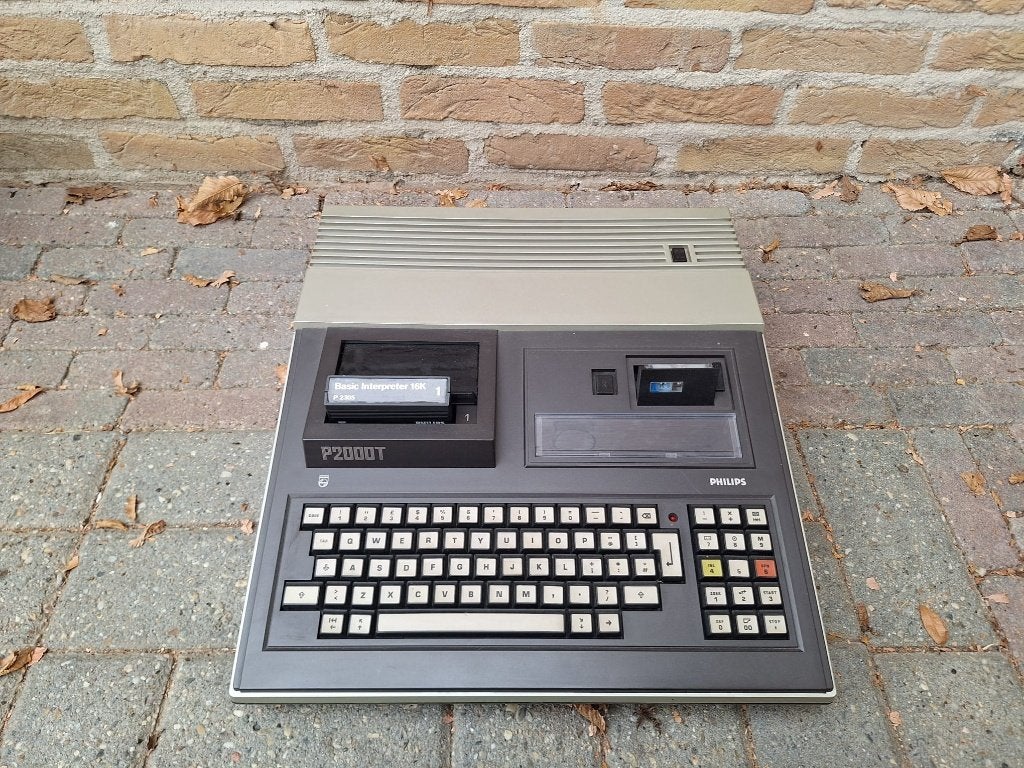Philips P2000T Homecomputer | Werkend | BASIC & Cassette!, Ophalen of Verzenden, Philips