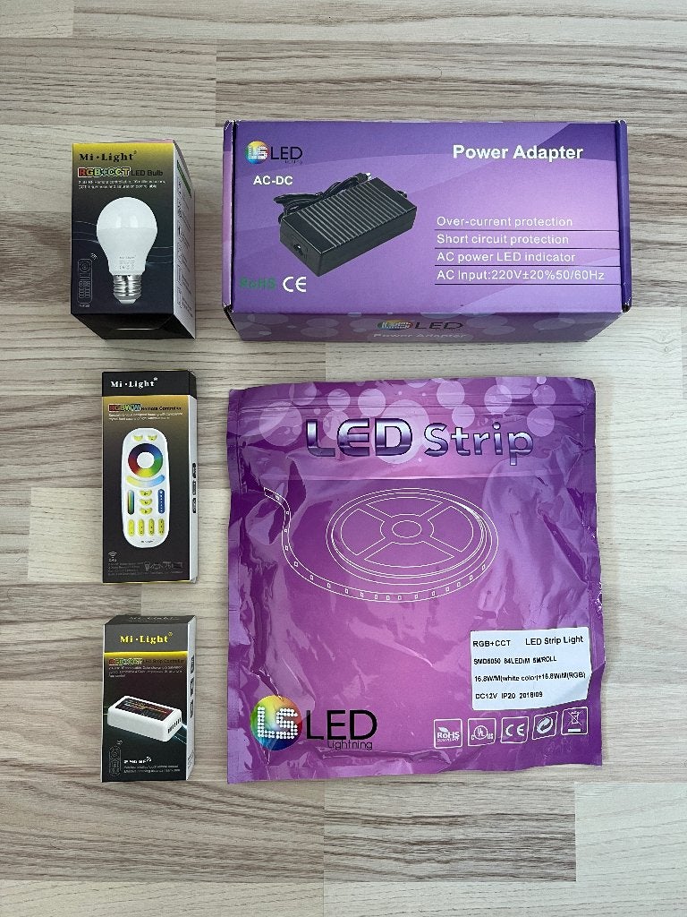 Mi-Light LED Bulb & Strip Controllers, E27 Bulb + RGB / CCT, Led-lamp, Meerkleurig, Smart, Nieuw