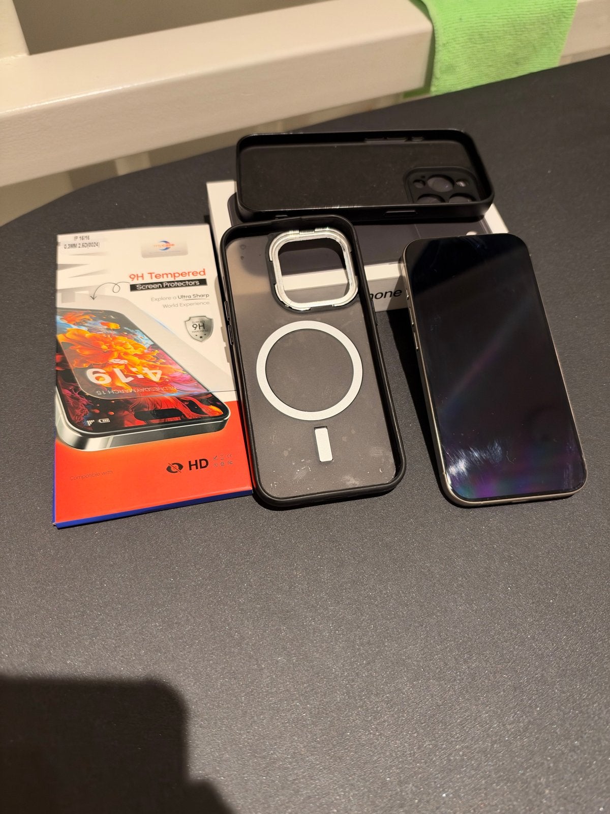 iPhone 15 Pro 256GB Zilver - Zo goed als nieuw, Telecommunicatie, Zo goed als nieuw, 82 %, Zonder simlock, Zonder abonnement