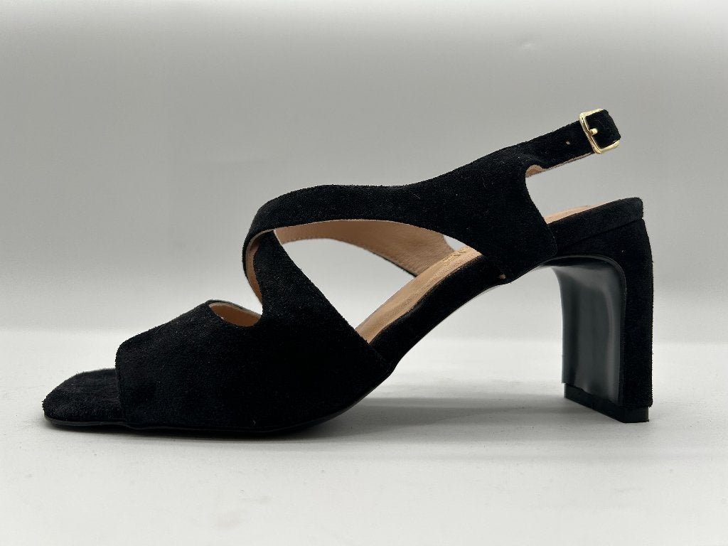 Babouche, maat 37 prachtige zwart suède sandalette, Verzenden, Zwart, Sandalen of Muiltjes, Zo goed als nieuw