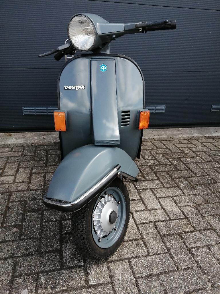 Vespa PK50 opknapper of voor onderdelen met 45km kenteken, Fietsen en Brommers, Brommers | Vespa, Ophalen, Gebruikt, Maximaal 45 km/u