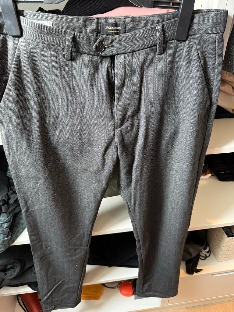 Zwart/grijs Chino - Jack & Jones - Maat 36/32 (valt als 34/3, Ophalen of Verzenden, Gedragen, Overige maten, Grijs