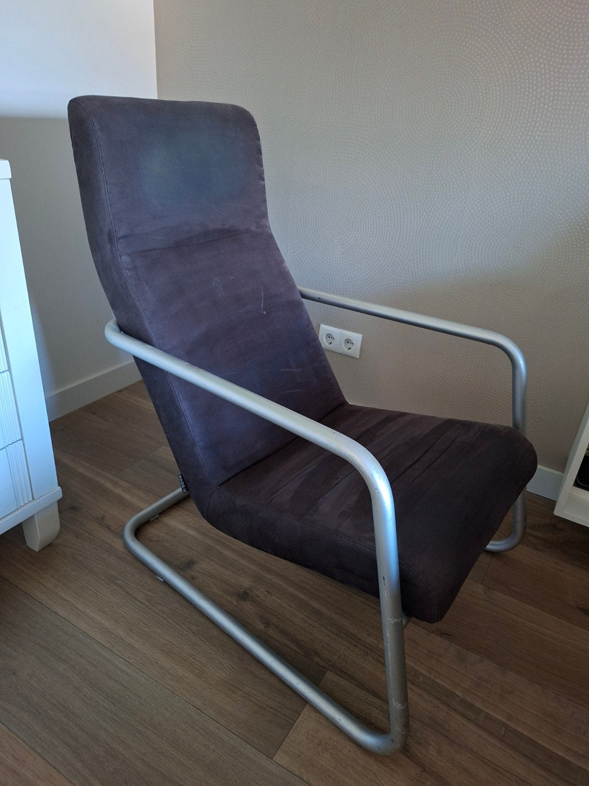 Comfortabele stoel met metalen frame, Ophalen, Gebruikt, Overige kleuren, Stof