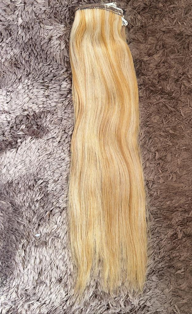 Clip in extensions blond, Sieraden, Tassen en Uiterlijk, Uiterlijk | Haarverzorging, Ophalen of Verzenden, Zo goed als nieuw, Pruik of Haarverlenging