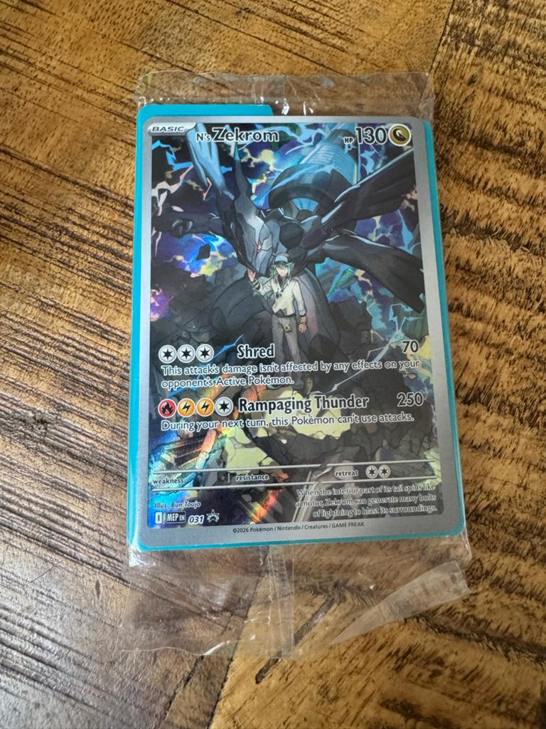 Pokémon Kaart Zekrom (HF M 031) met online code, Hobby en Vrije tijd, Verzamelkaartspellen | Pokémon, Ophalen of Verzenden, Nieuw