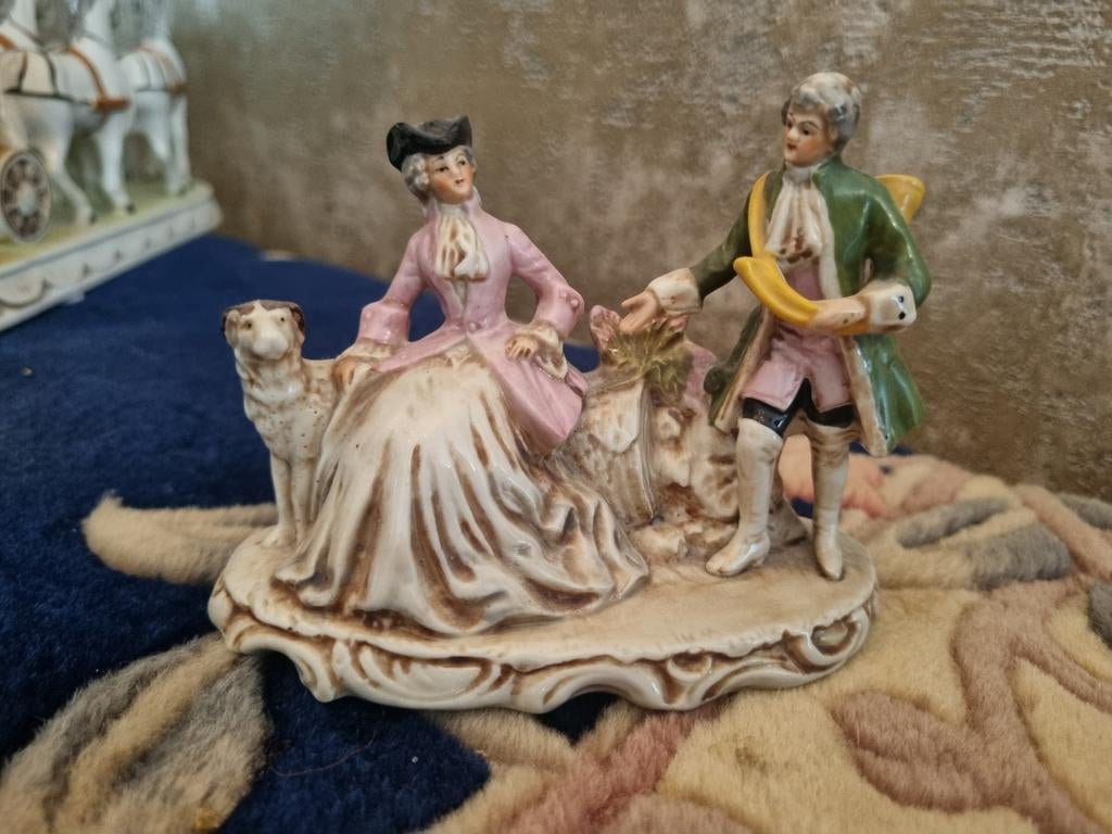 Antiek Saksisch Dresden Porseleinen Beeldje - Herder & Dame, Ophalen of Verzenden