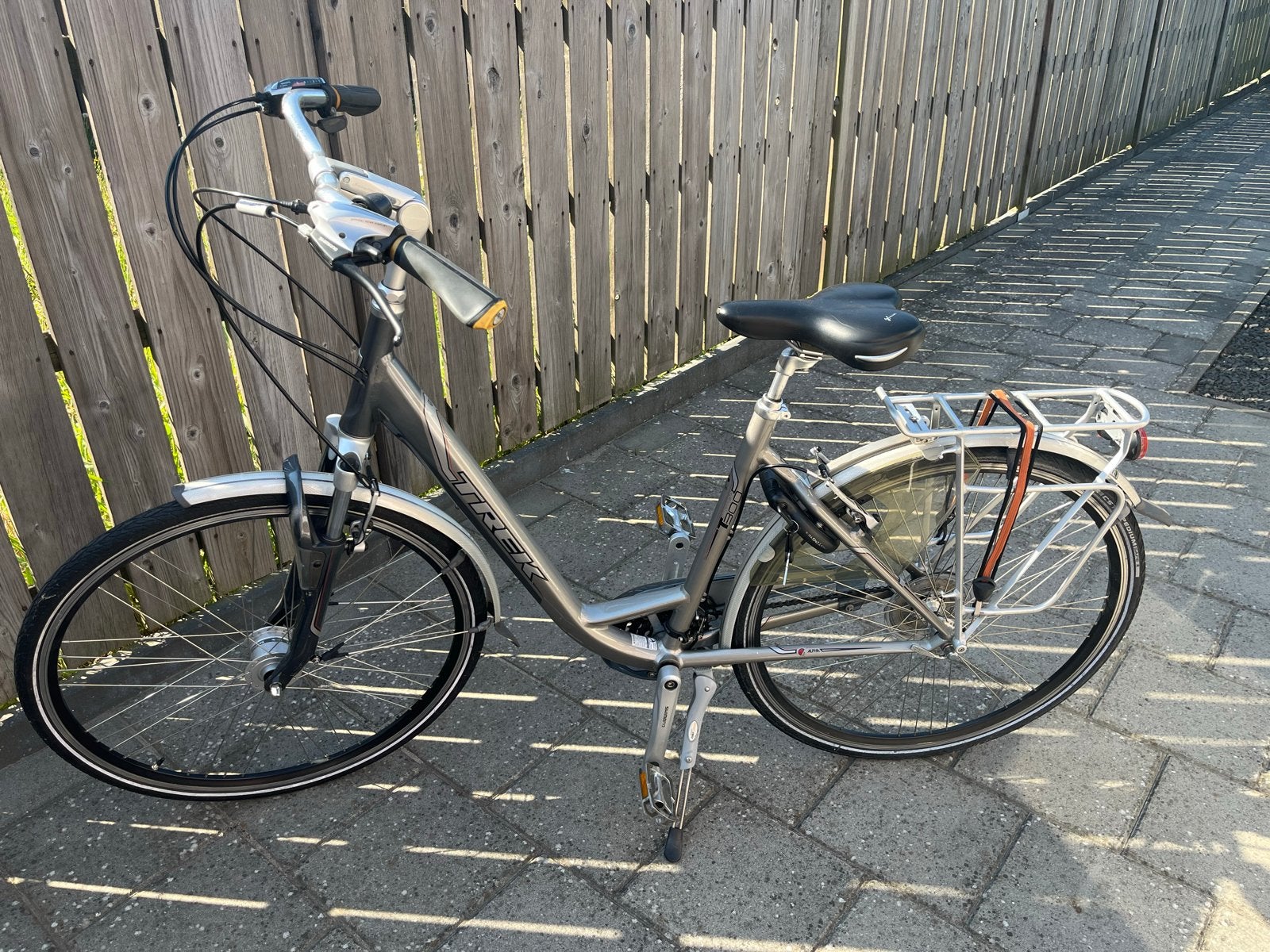 Trek damesfiets met versnellingen en lage instap, Fietsen en Brommers, Fietsen | Dames | Damesfietsen, Velgrem, 50 tot 53 cm, Ophalen