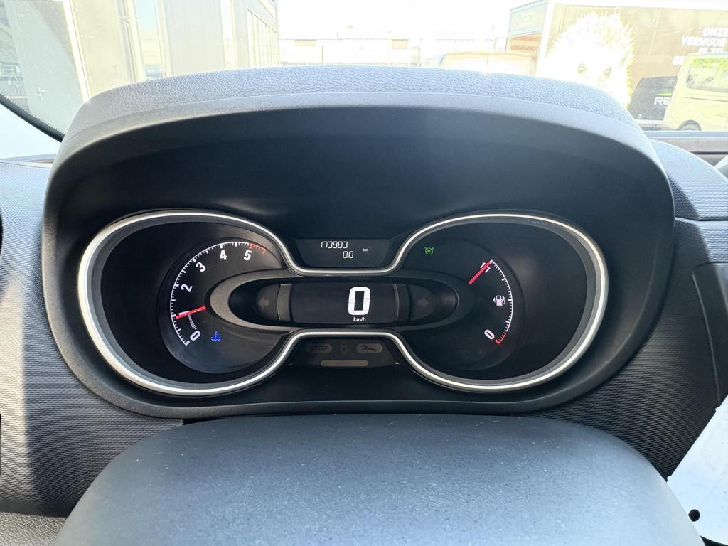 Opel Vivaro 1.6 CDTI 125pk L2H1 DC SPORT MARGE | 2x schuifde, Voorwielaandrijving, Gebruikt, 2000 kg, Origineel Nederlands