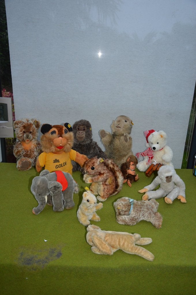 Verzameling 12 Vintage Steiff dieren waarvan 1 Hermann aapje, Ophalen of Verzenden, Gebruikt, Stoffen beer, Steiff