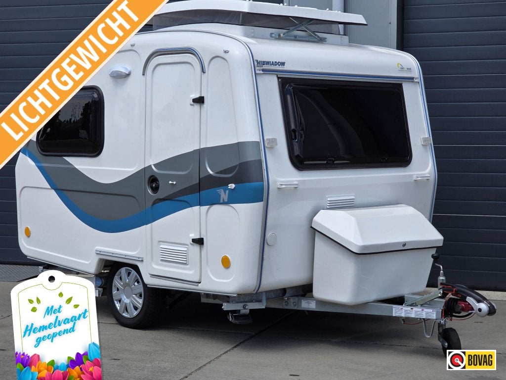 Niewiadow N126 e incl Bovag beurt/garantie, Caravans en Kamperen, Caravans, Overige merken, Overige typen, Standaardzit, Bedrijf